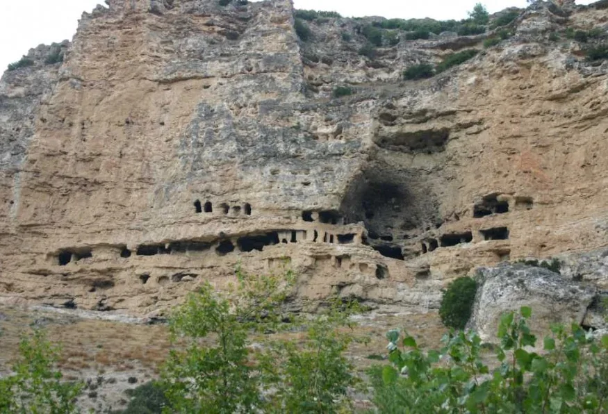 Usak Historical City Day Tour – Ancient Sites & Byzantine Churches — photo 4