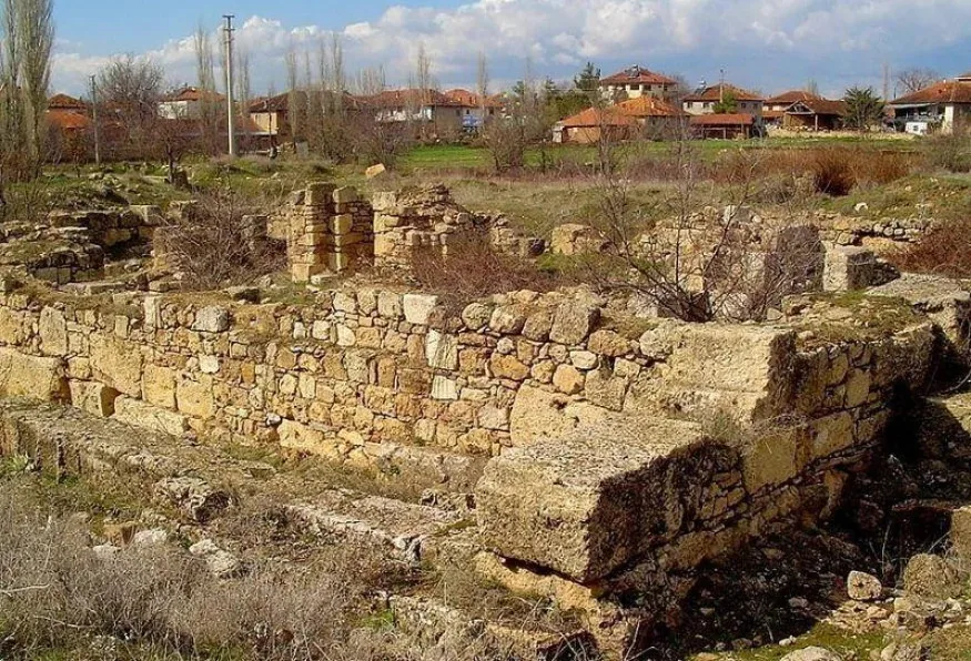 Usak Historical City Day Tour – Ancient Sites & Byzantine Churches — photo 5