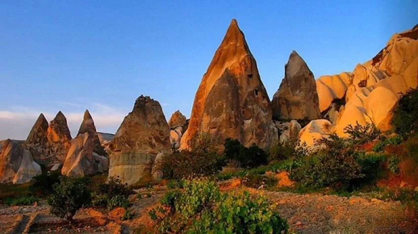 Daily Cappadocia Valleys Hiking Tour from Cappadocia – Pigeon & Love Valley — photo 8