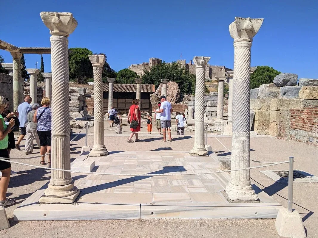 Ephesus Tour from Kusadasi Port – Basilica of St. John & Turkish Bath — photo 5