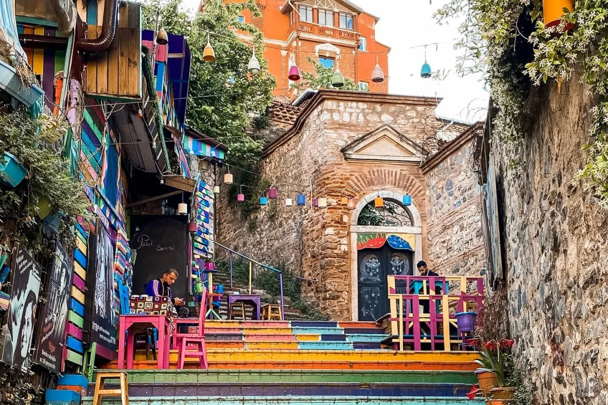 Istanbul Private Day Tour: Sultanahmet, Balat & Bosphorus Cruise