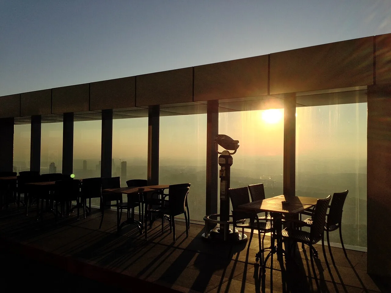Sapphire Observation Deck Tour from Istanbul – 360° City Views & SkyRide 4D — photo 4