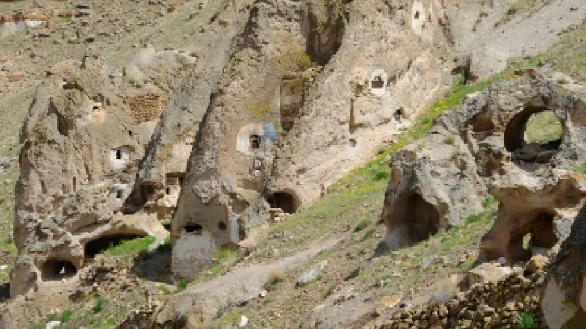 Soganli Valley Hiking Tour from Cappadocia – Mustafapasa & Rock Churches — photo 2