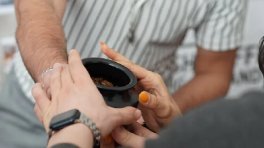 Turkish Coffee on Sand Workshop in Istanbul – Brewing & Fortune Telling — photo 4