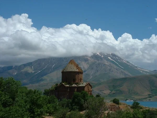 Van City & Akdamar Island Day Tour — photo 4