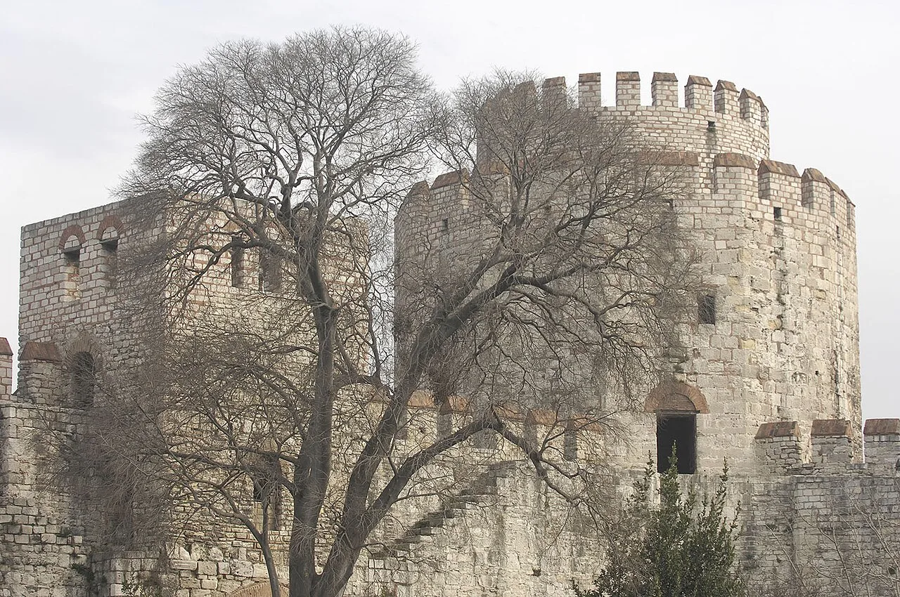 Istanbul City Walls Tour – Balat, Tekfur Palace & Yedikule Fortress — photo 8